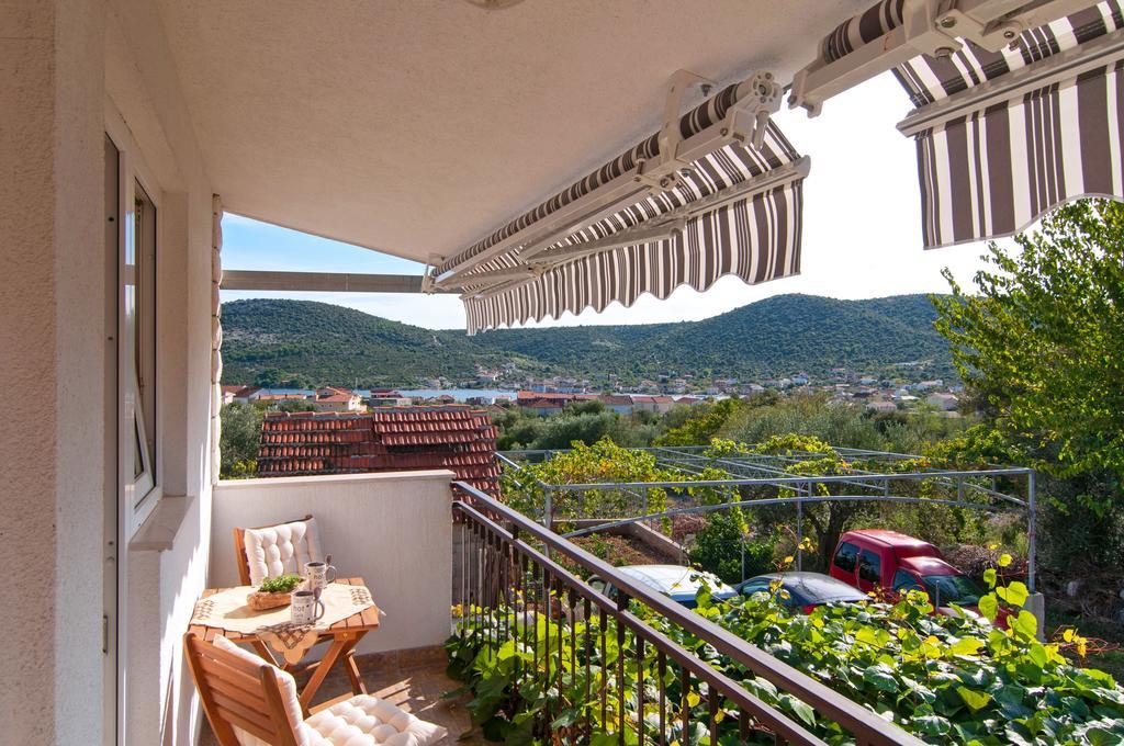 Holiday Home Ruda Винишче Экстерьер фото