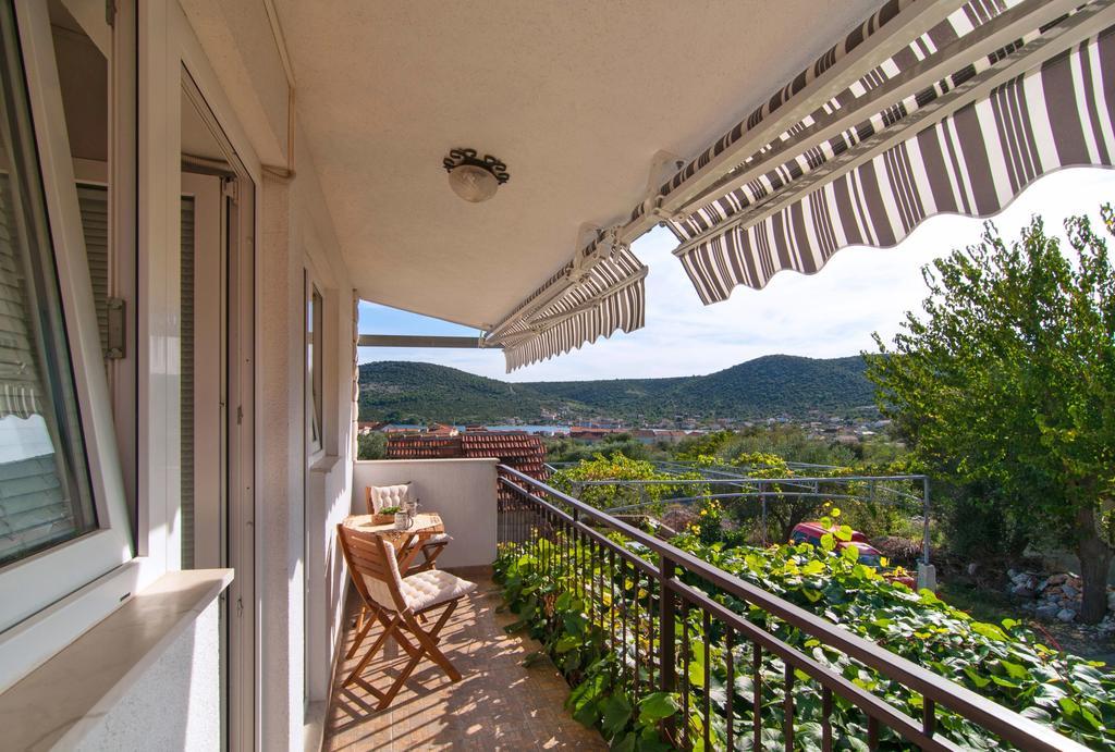 Holiday Home Ruda Винишче Экстерьер фото