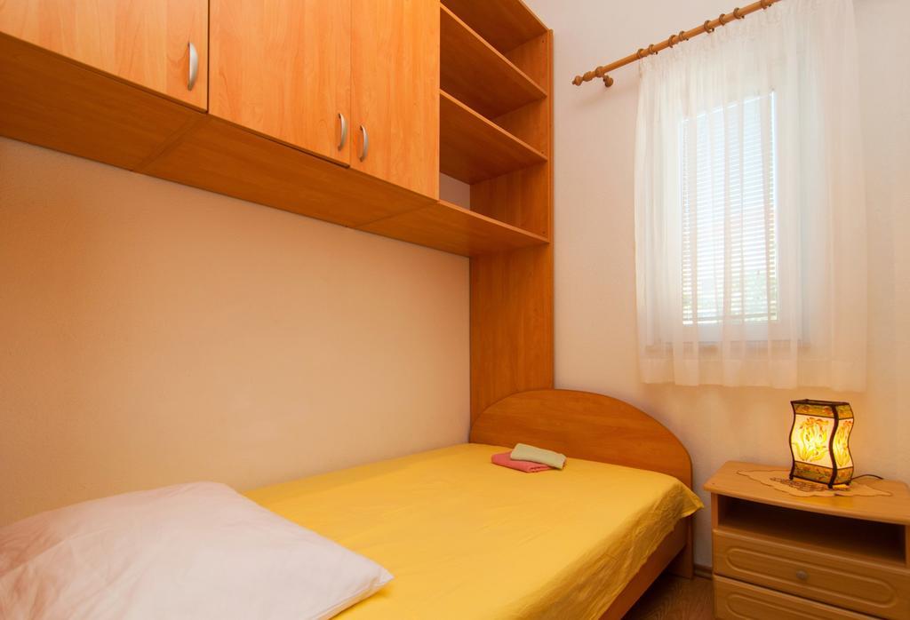 Holiday Home Ruda Винишче Экстерьер фото